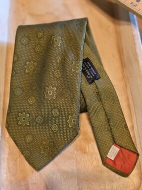 Vintage Olive Green Patterned Polyester Tie